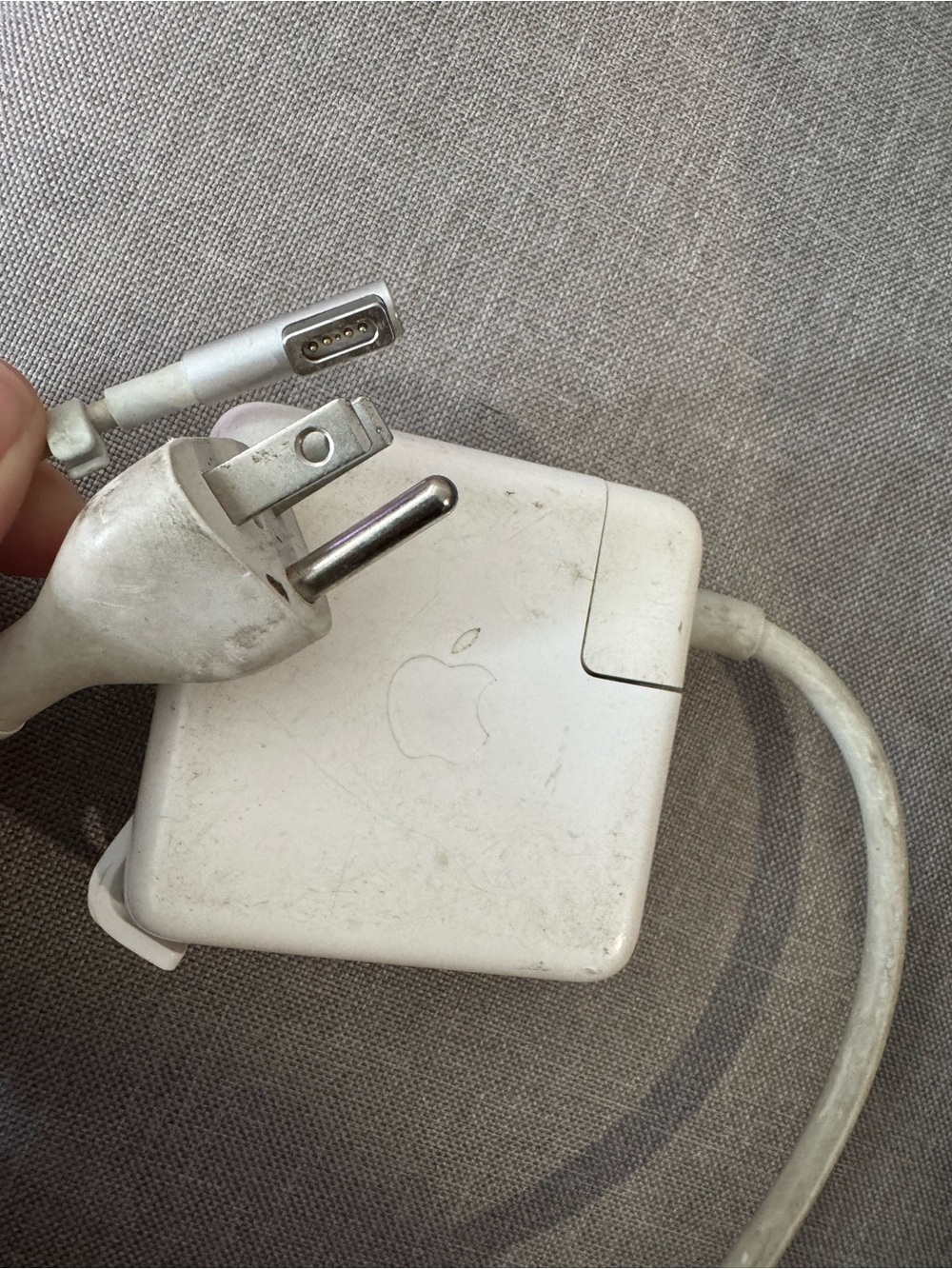 Apple White MagSafe Power Adapter Charger with Detachable Plug